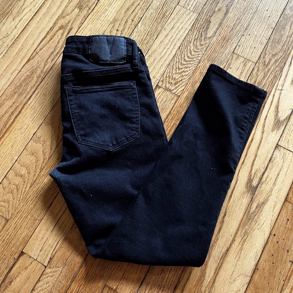 Black American Eagle Sz 28x28